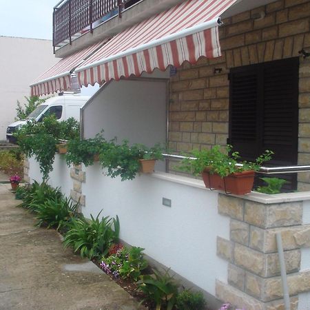 Apartments Dalmacija Rogoznica  Bagian luar foto